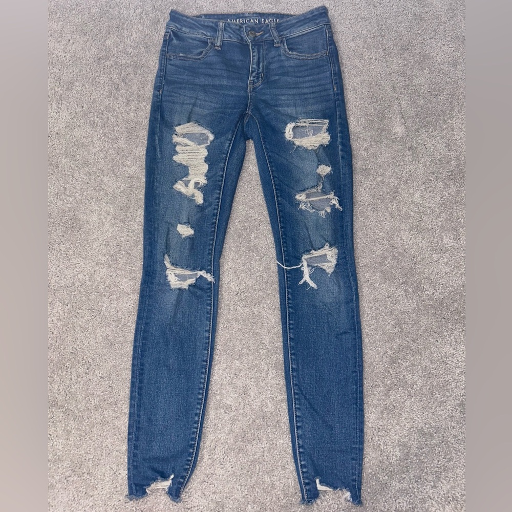 American Eagle Outfitters Women's Dark Blue Ripped Skinny Jeans